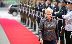 G.Nausėdos priesaikos ceremonijoje &ndash; nuo &scaron;eimos narių iki parlamentarų
