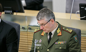 Seimas pritarė V. Rup&scaron;io kandidatūrai į Lietuvos kariuomenės vado pareigas