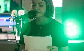 &bdquo;Apie daiktus&ldquo; &ndash; literatūriniai skaitymai su elektroninės muzikos burtažodžiais