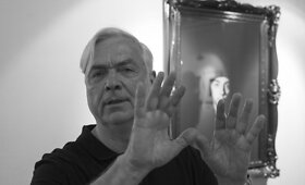 B&aacute;lintas Szombathy: &bdquo;Nesiūlau paruo&scaron;tų receptų, esu menininkas, ne politikas&ldquo;