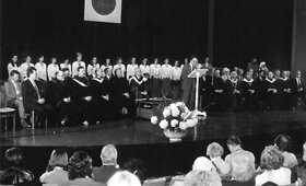 Marijos Gimbutienės apsilankymas Vytauto Didžiojo universitete 1993-aisiais