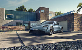 Pristatytas &bdquo;Porsche Taycan 4S&ldquo;
