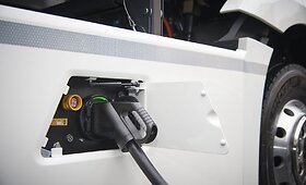 Elektra varomas sunkvežimis &bdquo;Mercedes-Benz eActros&ldquo;