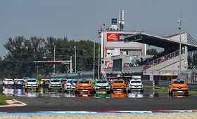 Jonas Karklys žiedinių lenktynių čempionate