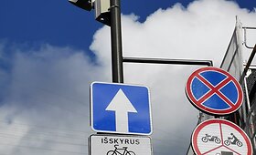 Filmavimo kameros Vilniaus senamiestyje