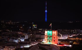 Sostinė pasipuo&scaron;ė Lietuvos valstybės atkūrimo dienos proga