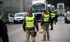 Kontrolės postas kelyje Kaunas - Vilnius