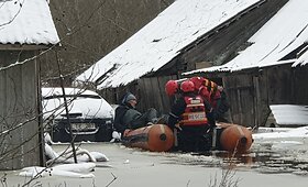 Potvynis pamaryje sausį