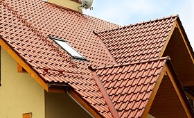 Keraminių ir betoninių čerpių stogams variantai