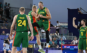 Pergalės akimirkos: Lietuvos 3x3 krep&scaron;ininkai i&scaron;kovojo olimpinę bronzą