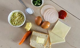Korejieti&scaron;kas pusryčių &bdquo;street food&ldquo; sumu&scaron;tinis