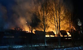 Panevėžyje užsiliepsnojo angaras