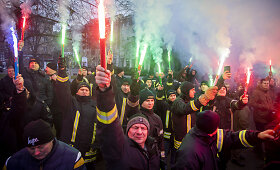 Nacionalinio pareigūnų profesinių sąjungų susivienijimo  organizuota pareigūnų protesto akcija prie Seimo
