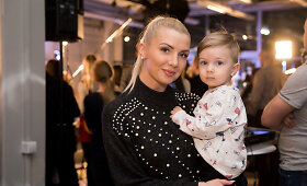 Monika &Scaron;edžiuvienė su sūnumi Gabrieliumi