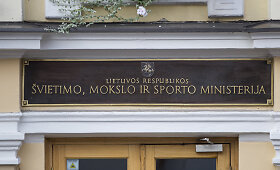 &Scaron;vietimo, mokslo ir sporto ministerijoje pasira&scaron;yta atnaujinta Lietuvos &scaron;vietimo ir mokslo &scaron;akos kolektyvinė sutartis