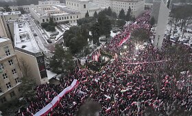 Galingi opozicijos protestai Lenkijoje