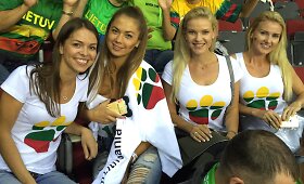 Krep&scaron;ininkų žmonos Europos krep&scaron;inio čempionate Rygoje