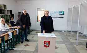 Dalia Grybauskaitė balsavo antrajame merų rinkimų ture