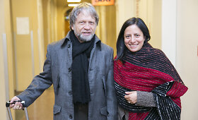 Antanas Mockus kartu su žmona Adriana atskrido į Vilnių