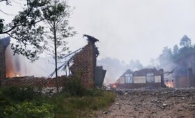 Kinijoje sprogus fejerverkų gamyklai žuvo mažiausiai 13 jos darbuotojų 