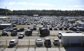 Automobilių turgavietė Gariūnų verslo centre