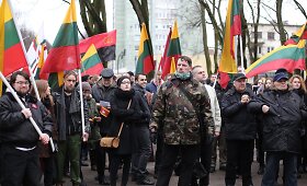 Kaune &ndash; tautininkų eitynės su &scaron;ūkiu &bdquo;Lietuva yra mūsų&ldquo;
