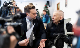 Spaudos konferencija dėl gaisro daugiabutyje