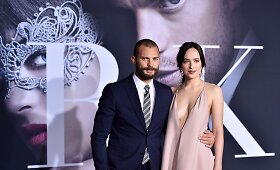 Erotinės dramos &bdquo;Penkiasde&scaron;imt tamsesnių atspalvių&ldquo; premjera Los Andžele