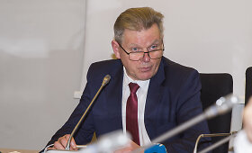 Susisiekimo ministras ant &bdquo;kilimėlio&ldquo;