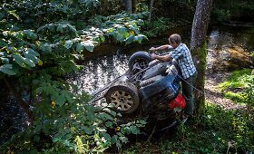 Kontrabandininkai prarado savo žvalgų automobilį