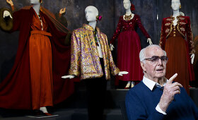 Mirė mados pasaulio ikona, dizaineris Hubertas de Givenchy