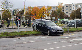 BMW avarija Vilniuje