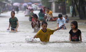 Filipinuose potvyniai ir žemės nuo&scaron;liaužos pareikalavo mažiausiai 34 gyvybių
