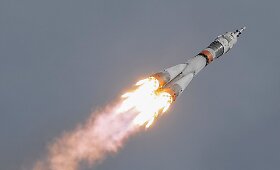 Erdvėlaivio Soyuz MS-04 pakilimas Kazachstane