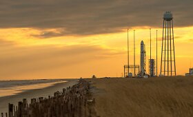 &bdquo;Antares&ldquo; raketa su lietuvi&scaron;kais palydovais laukia skrydžio starto