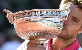 Stanas Wawrinka sunaikino Novako Džokovičiaus svajonę ir tapo &bdquo;Roland Garros&ldquo; čempionu
