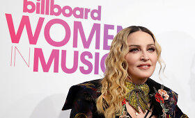 Madonna &bdquo;Billboard moterys muzikoje&ldquo; apdovanojimuose