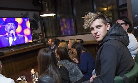 Donatas Montvydas pirmąjį &bdquo;Eurovizijos&ldquo; pusfinalį žiūrėjo airi&scaron;kame bare