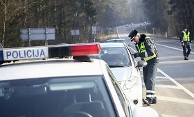Velykų rytą Vilniuje surengtas policijos reidas