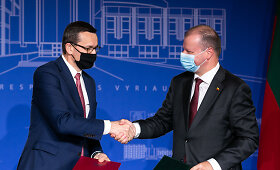 Lietuvos ir Lenkijos Premjerai pasira&scaron;ė deklaracijas dėl &scaron;alių bendradarbiavimo