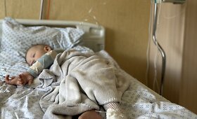 Lietuvoje negydomu vėžiu sergantis mažasis Adomas ir jo &scaron;eima