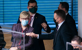 Naujasis ministrų kabinetas prisiekė Seime