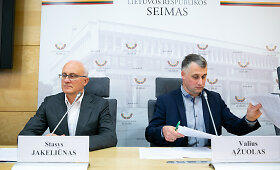 Spaudos konferencija dėl vie&scaron;ųjų finansų būklės Lietuvoje 2009m. finansų krizės metu