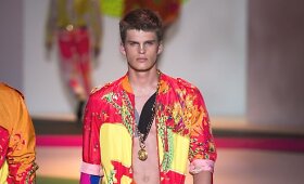 &bdquo;Versace&ldquo; podiumo žvaigždės &ndash; lietuviai Lukas Katinas ir Mantas Armalis