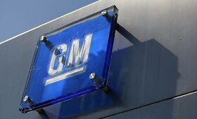 &bdquo;General Motors&ldquo; pelnas beveik padvigubėjo