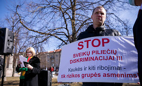 Protesto akcija prie&scaron; karantino tęsimą