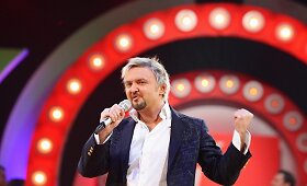 Žmonės.lt kalendorius: kas įdomaus pramogų pasaulyje įvyko lapkričio 25-ąją