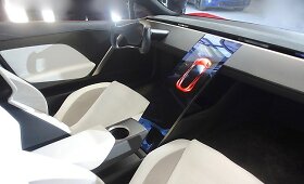 Naujasis &bdquo;Tesla Roadster&ldquo;