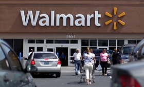 &bdquo;Wal Mart&ldquo; gerina metinio pelno prognozę