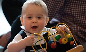 Apsilankydamas darželyje princas George'as pradėjo eiti karali&scaron;kosios &scaron;eimos nario pareigas